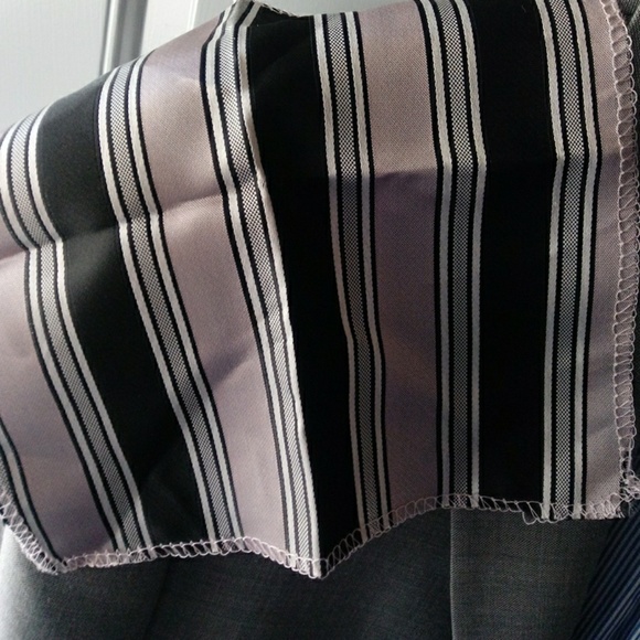 Mens pocket square - Picture 3 of 3